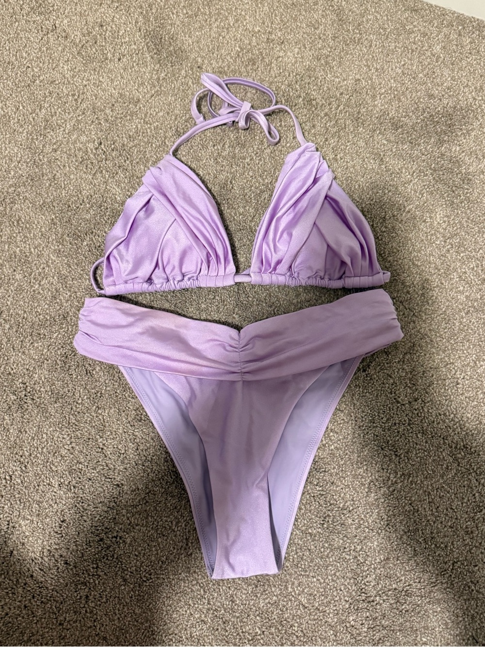 Berlook Lavender Triangle Bikini Set - Size Medium WORN ONCE!!